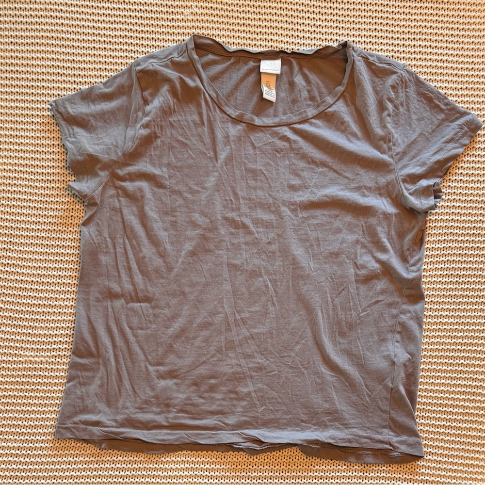 Versatile Short Sleeve Tee - elegant comfort